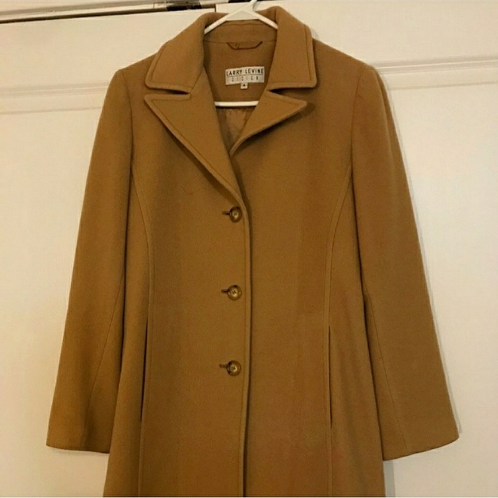 Larry Levine Size 4 Lambswool and Cashmere Coat